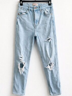 Wrangler High Rise Tapered Jeans Light Wash Distressed Mom Fit Size 4